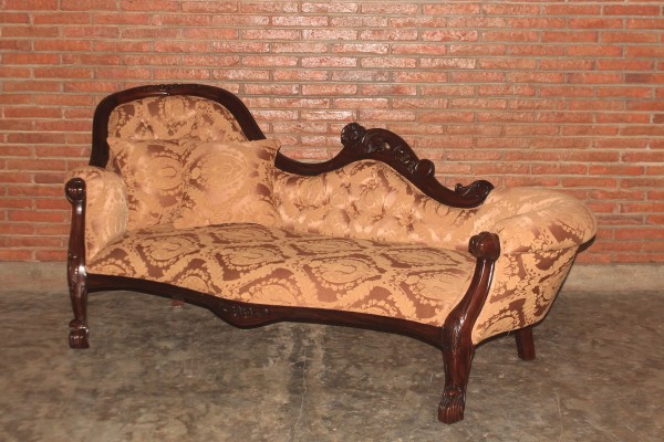 Barock Sofa Chaiselongue, Repro-Antik-Design, Mahagoni massiv Holz aufwendige Holzschnitzer    